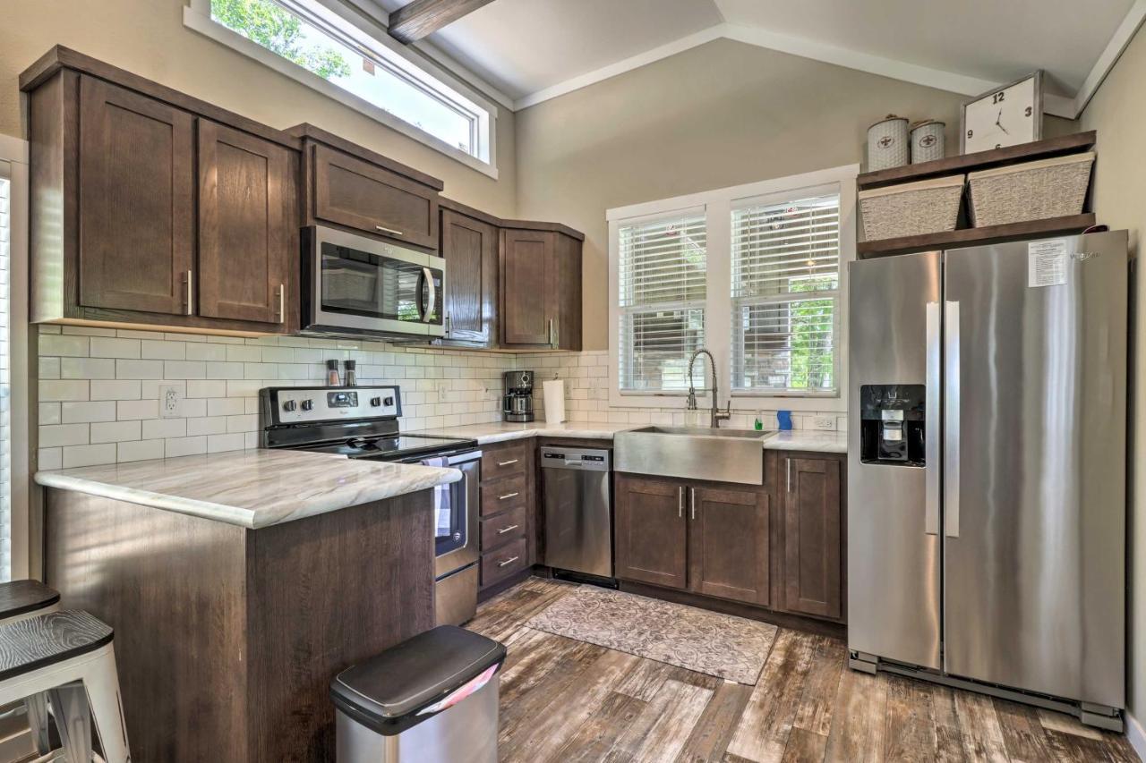 Branson Tiny Home On 52 Acres With Private Lake! Luaran gambar